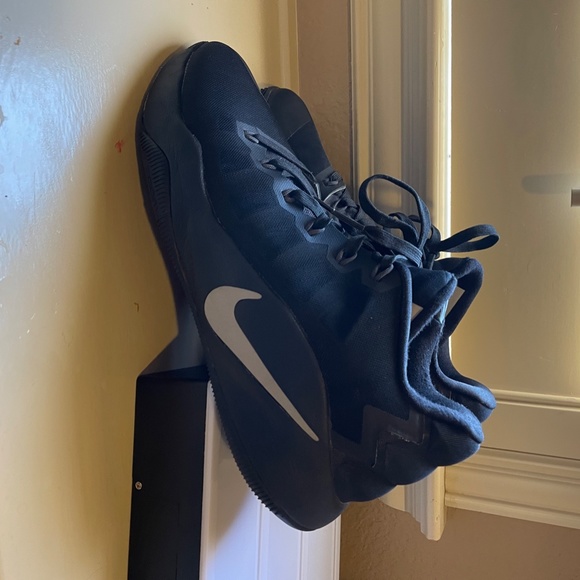 Mens Nike ID Hyperline Zoom Sz.10.5